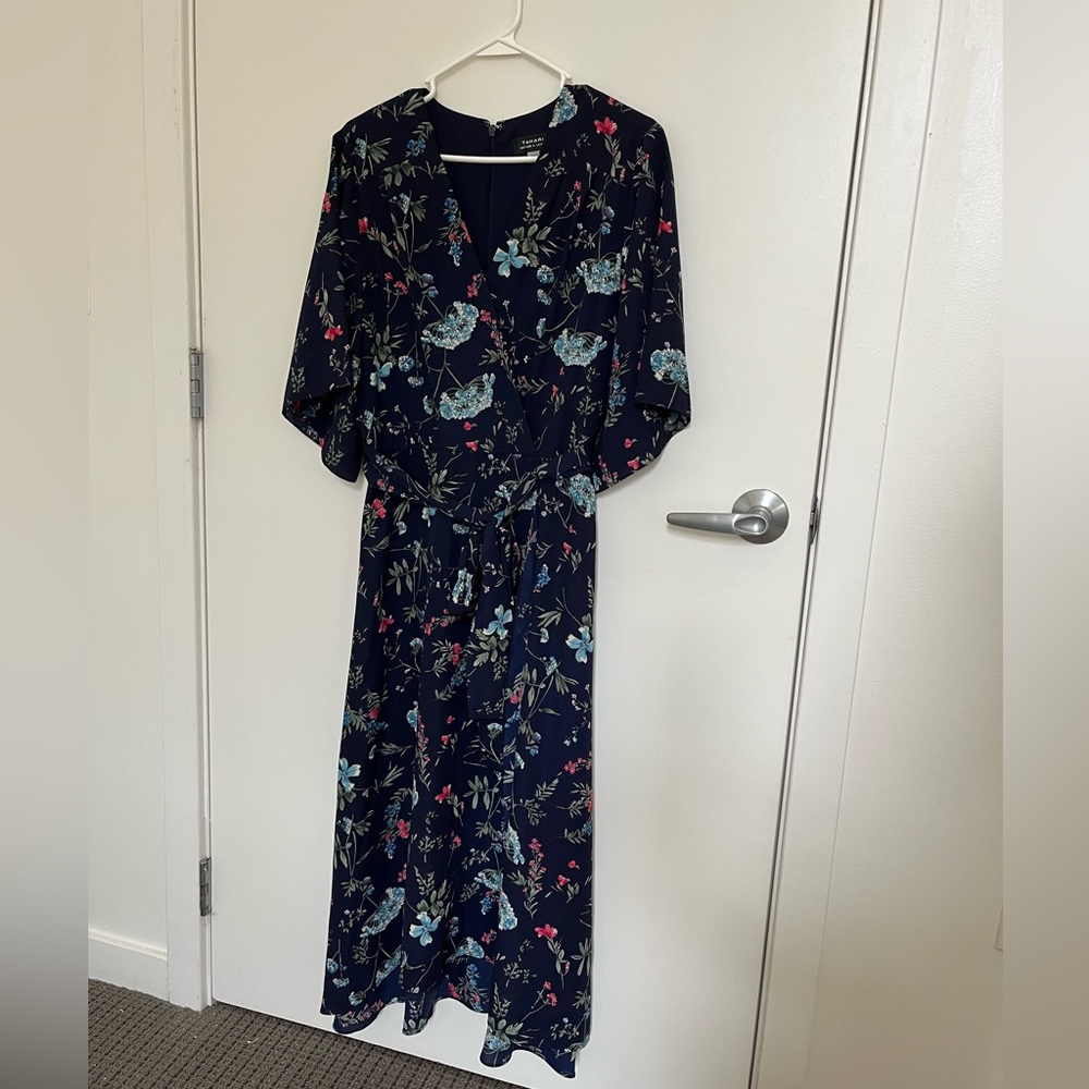 NWT Tahari Floral Dress